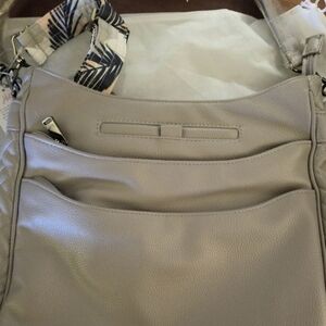 Lug Cable Car VL Pearl NWT